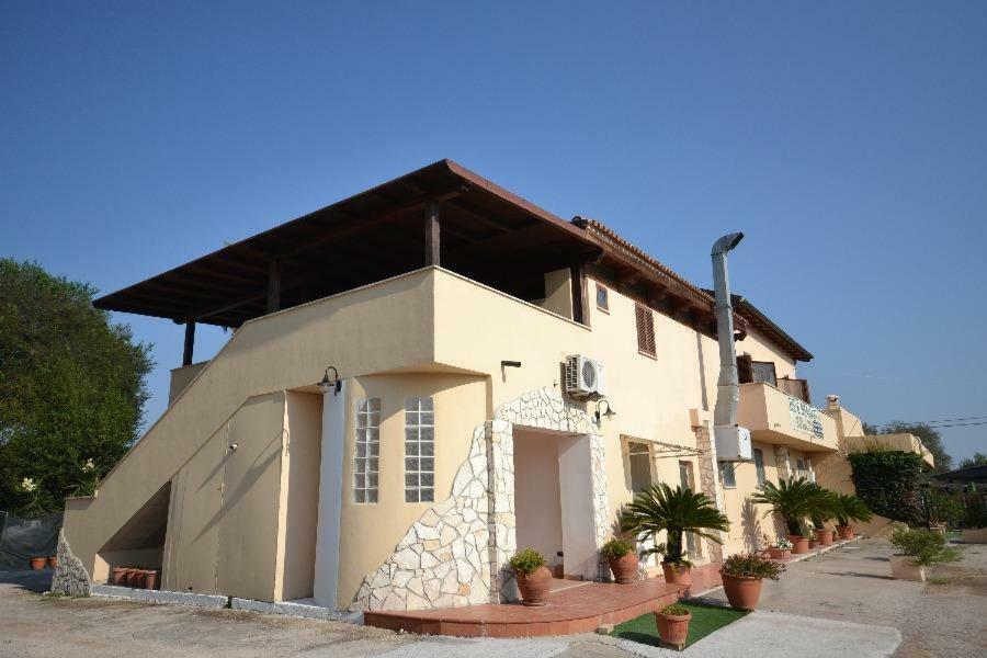 Bed and Breakfast Il Piccolo Nido Borgo Montenero Екстер'єр фото