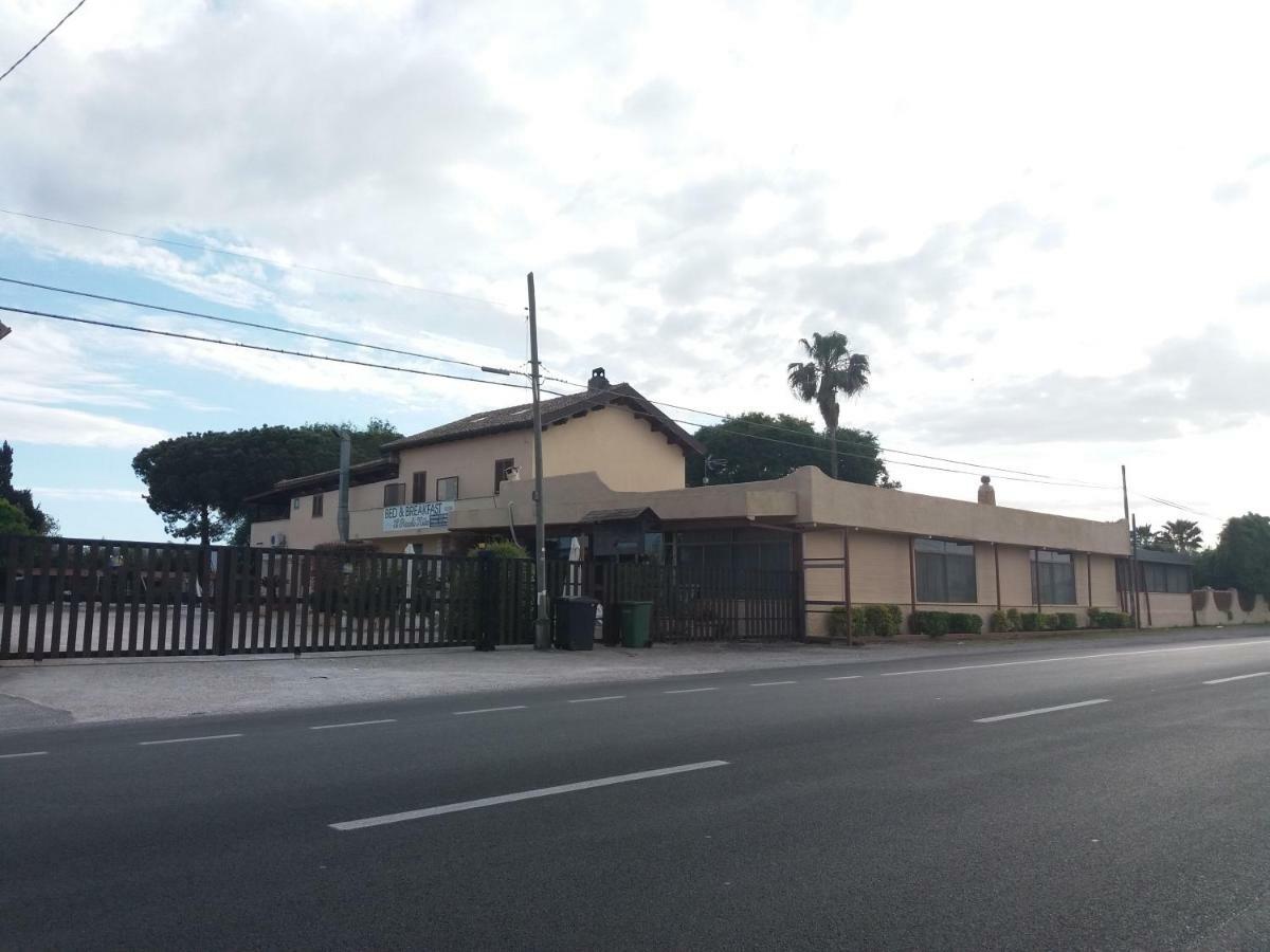 Bed and Breakfast Il Piccolo Nido Borgo Montenero Екстер'єр фото
